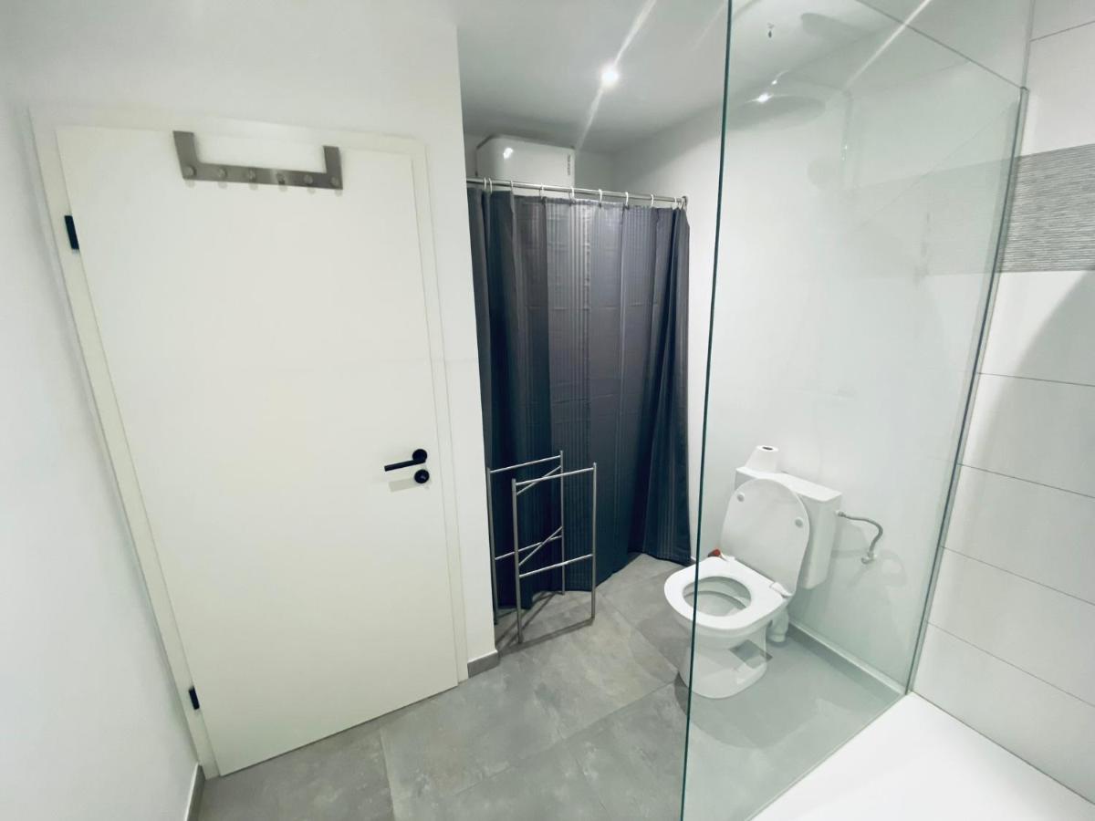 100% Renovated - Quiet Appartment Liège Eksteriør billede