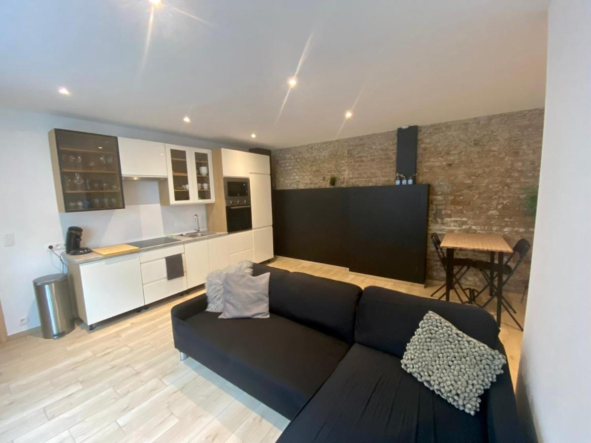 100% Renovated - Quiet Appartment Liège Eksteriør billede